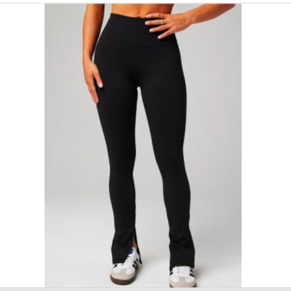 FABLETICS PANTS - Picture 2 of 3